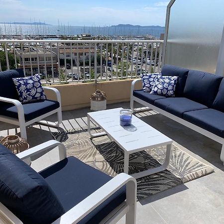 L'Effet Mer, Duplex Sur Le Port Avec Ses 2 Terrasses Vue Mer Hyères Exterior foto